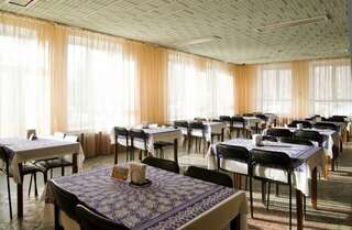 Гостиница Искож Киров-0