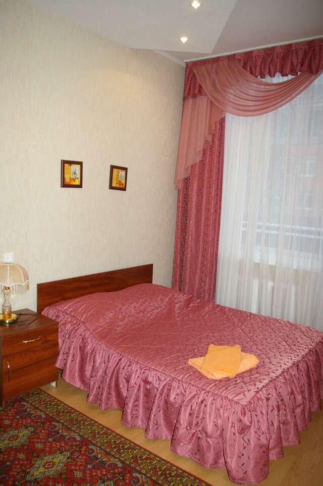 Гостиница Искож Киров-56