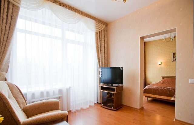 Гостиница Искож Киров-96