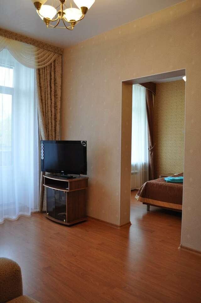 Гостиница Искож Киров-72